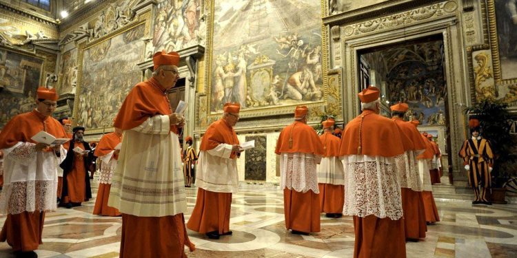 133 Cardinals Locked Inside Sistine Chapel as 1.4 Billion Catholics Await White Smoke