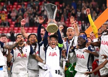 Tottenham demolish Man Utd to win Europa League
