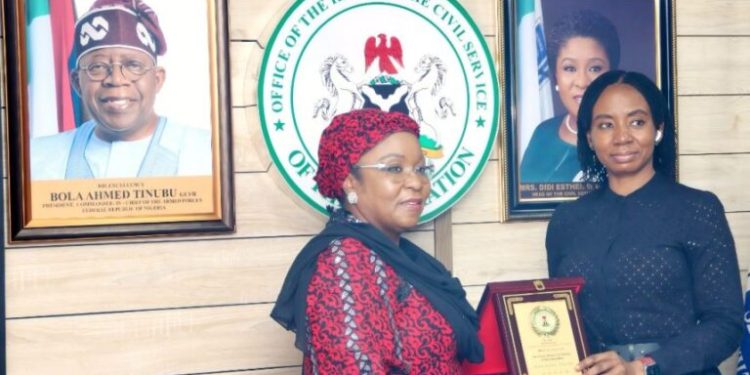FG to introduce ₦30bn annual gratuity scheme for retiring civil servants