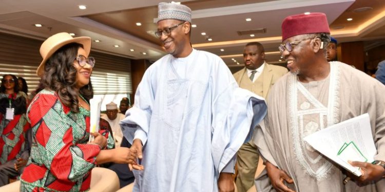 Affordable houses for Abuja journalists, soon a reality – Housing Minister