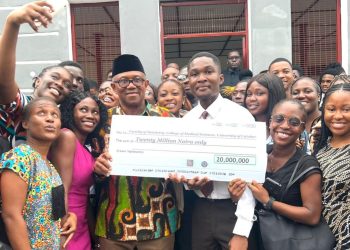 Obi donate’s N20m to UNICAL Dentistry Department 