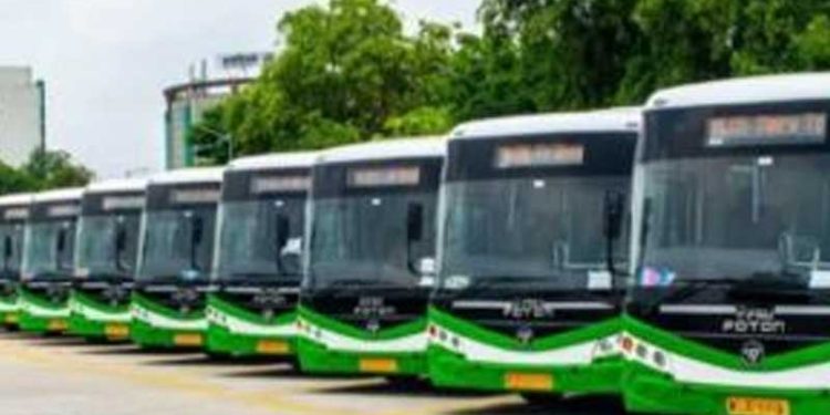 FCTA receives four PCNG buses from FG