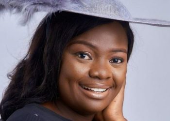 Yinka Alaseyori receives prayers from Ebenezer Obey, Bola Are, Funmi Aragbaye, other gospel legends