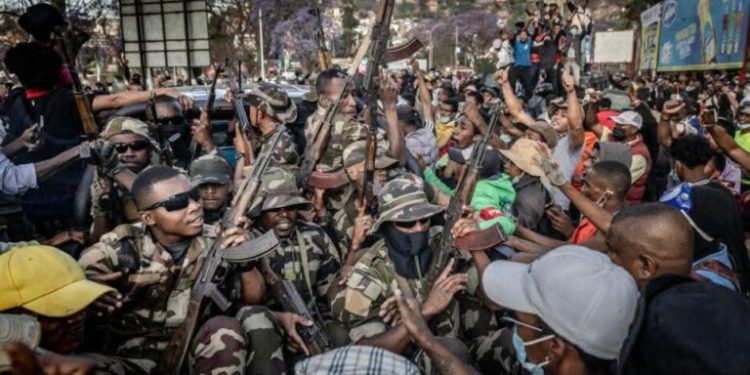 Madagascar soldiers join protesters