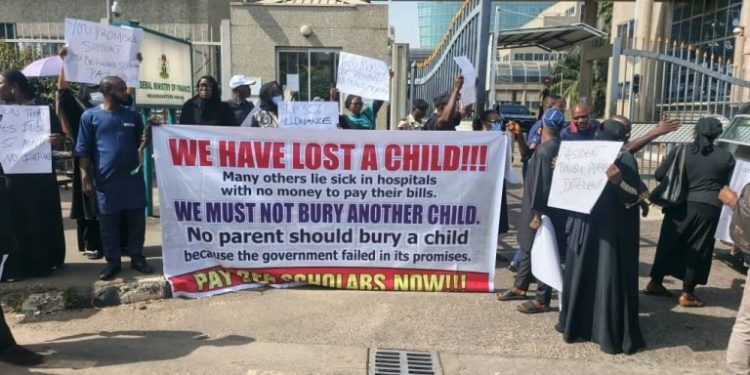 Parents protest in Abuja over unpaid student scholarships