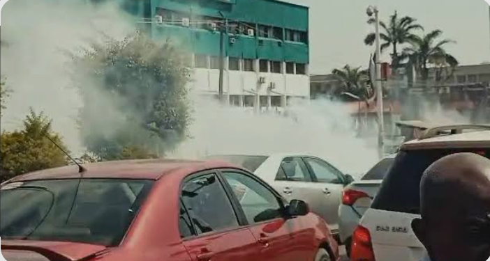 Confusion as police teargas factions jostling for PDP’s soul