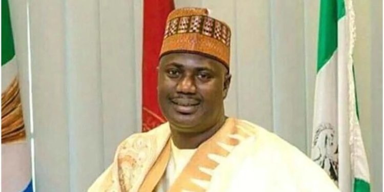 Lawmakers quiz minister over whereabouts of FG’s 2,000 tractors