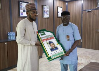 NERC Chairman Urges Power Correspondents to Deepen Consumer Education Reporting