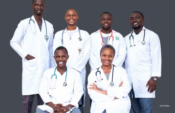 180 IDPs graduate as medical doctors, lawyers, engineers, others