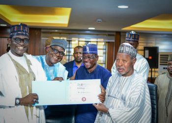 APC: Newly elected NWC members receive Certificates of Return