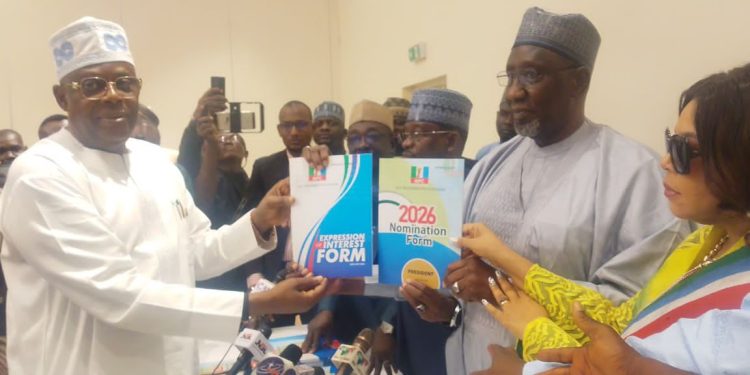 2027: Tinubu picks APC presidential nomination form