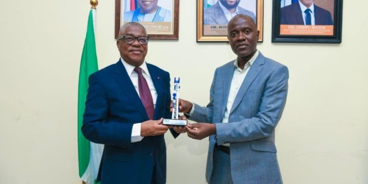 Minister wants NCC to end poor telephone services