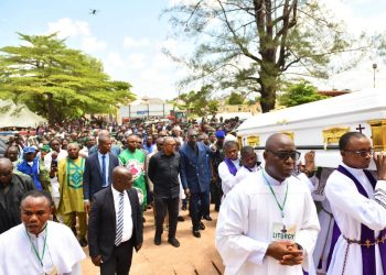 Obi joins clergy, faithful for burial of late Bishop Chukwu