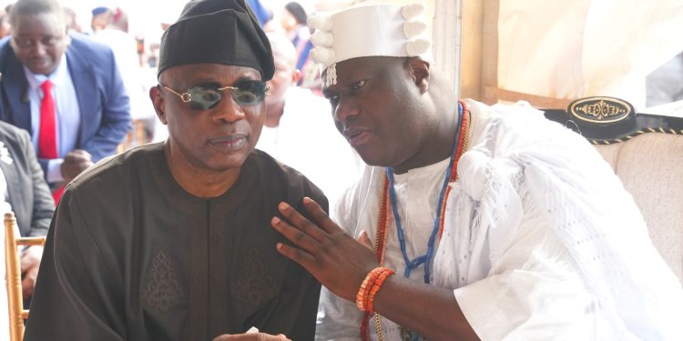 Ooni hails Customs boss leadership, cites President Tinubu’s commendation