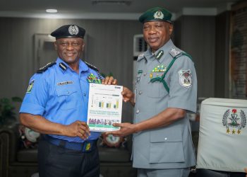 Customs, Police Deepen Collaboration on National Security