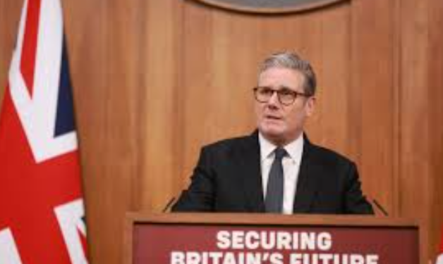 British Prime Minister Keir Starmer announces resignation