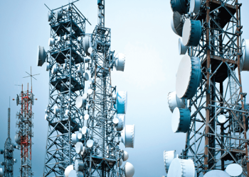 Nigeria targets 1,000 telecom towers in 2026