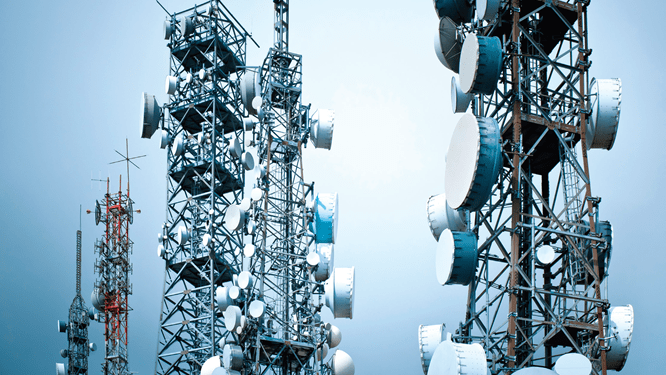 Nigeria targets 1,000 telecom towers in 2026