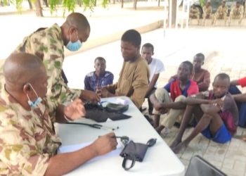 Troops foil mass abduction attempt at FGGC Monguno