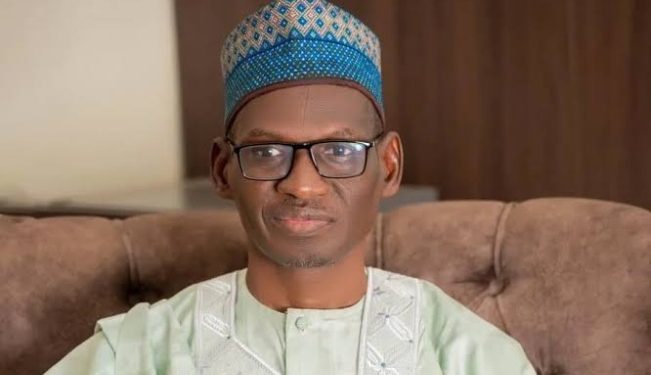 FG moves to harmonise salaries of federal government workers
