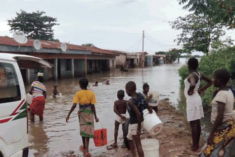 Flood Alert: 8,000 communities, 4,500 schools at risk – FG