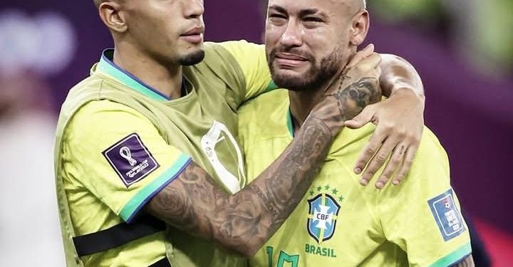 Raphinha inherits Neymar’s iconic No. 10 shirt as Brazil begins new era