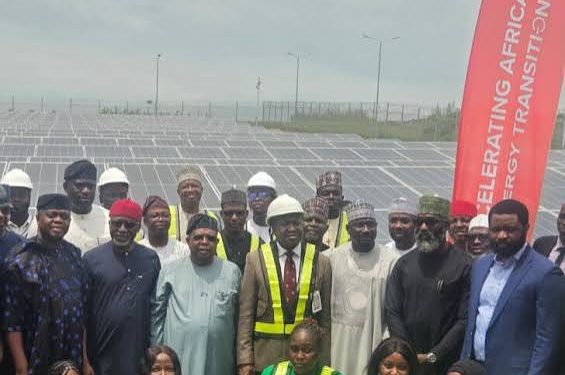 FG commissions 3MW hybrid mini-grid project in Abuja varsity